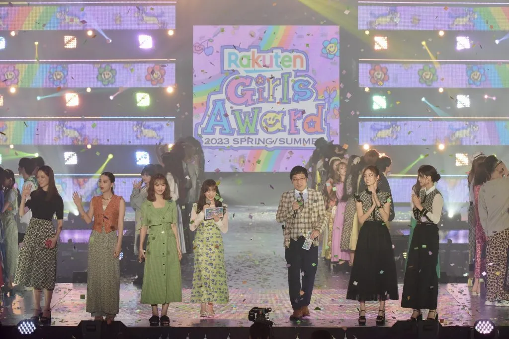 フィナーレRakuten GirlsAwardガルアワ2023 S/S ファッション&音楽&トレンドの日本東京イベントレポート