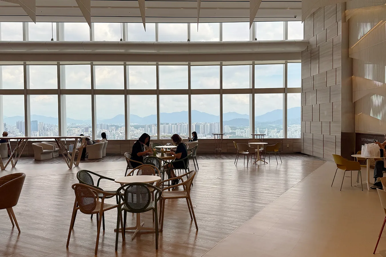p001.jpg